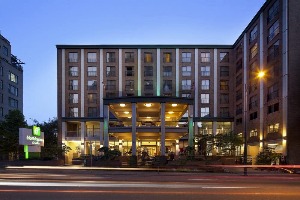 Downtown Vancouver Holiday Inn & Suites